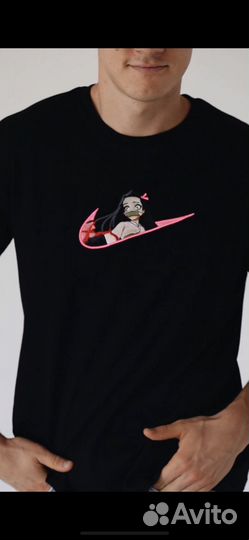 Вышивка на одежде. Одежда