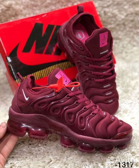 Кроссовки Nike Vapormax Plus