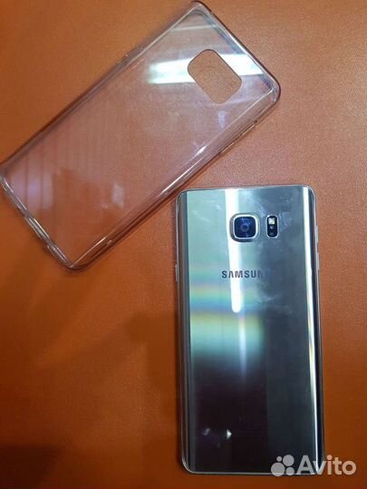 Samsung Galaxy Note 5, 4/64 ГБ