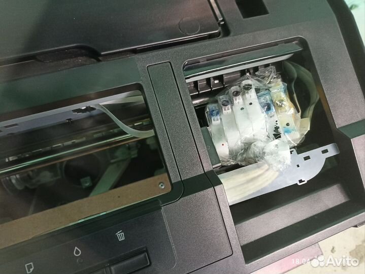 Планшетный принтер Epson L1800