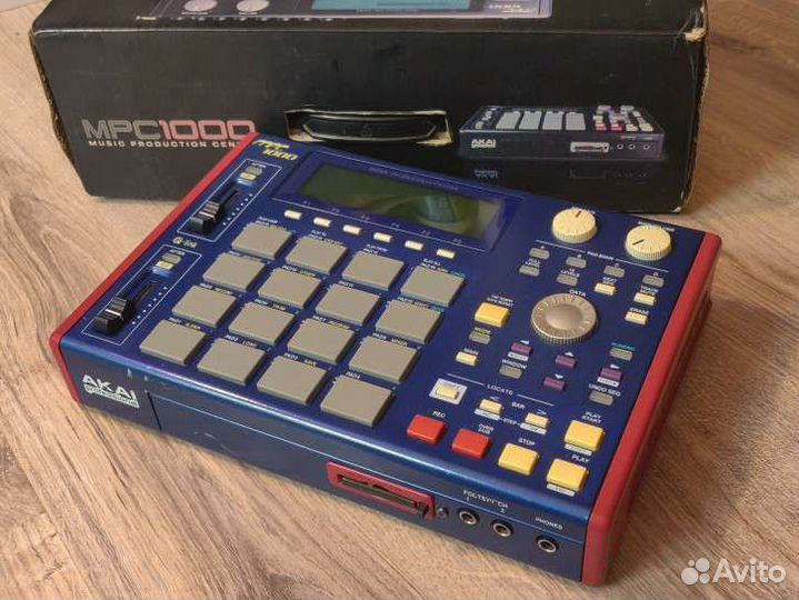 Сэмплер Akai MPC 1000
