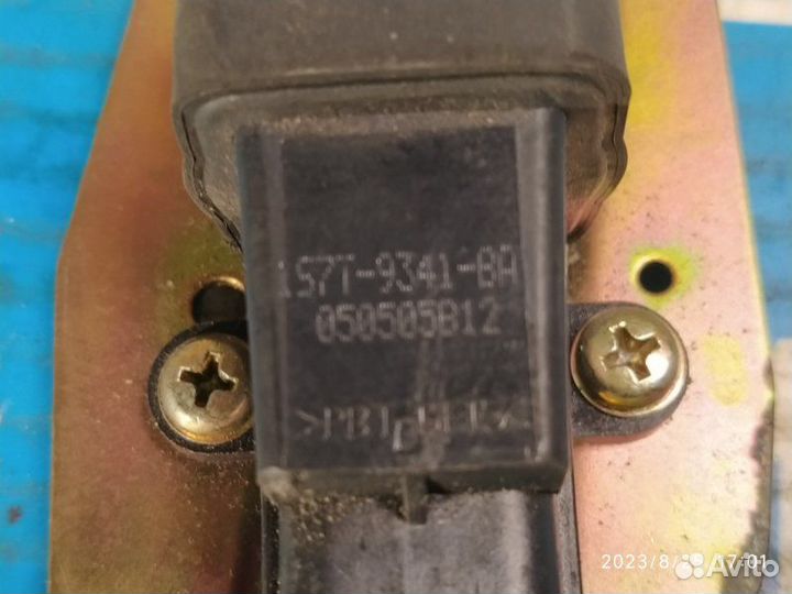 Датчик подушки безоп Ford Mondeo 2.0L OO-O7