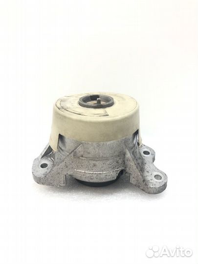Опора двигателя правая Mercedes-Benz Glc Coupe