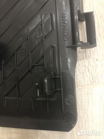 Площадка для отдыха ноги vag Tiguan