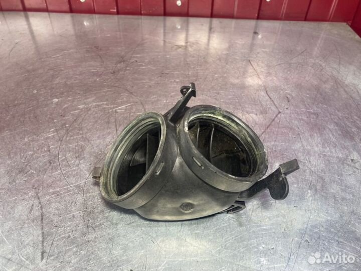 Патрубок воздушного фильтра Mercedes Clk A209 M112