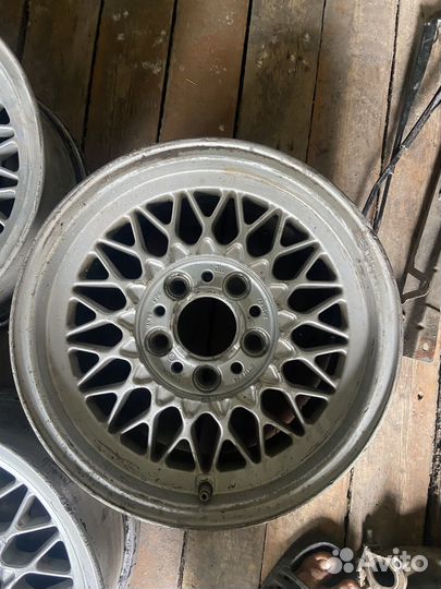 Диски bmw e34 р15 спицы