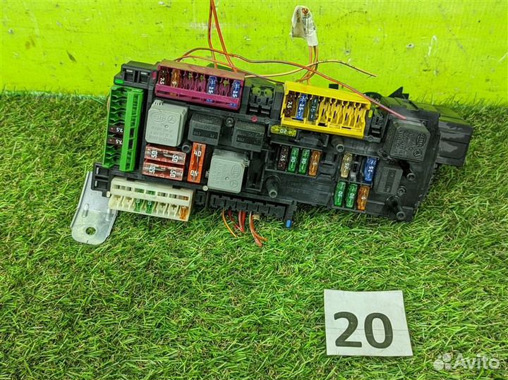 Блок предохранителей Mercedes-Benz C-Class S204