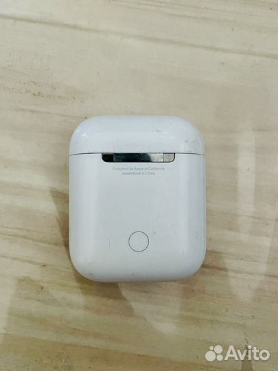 Кейс зарядный для apple airpods