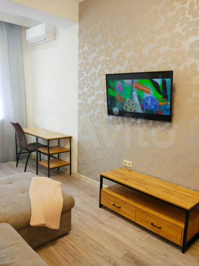 2-к. квартира, 51 м², 2/10 эт.