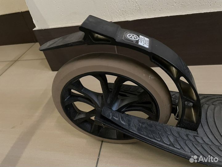 Самокат взрослый jogger230