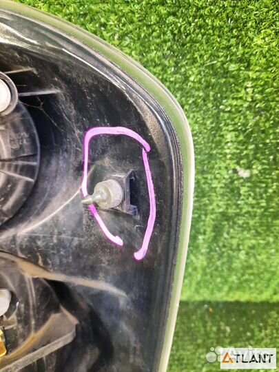 Фонарь задний левый mazda MPV