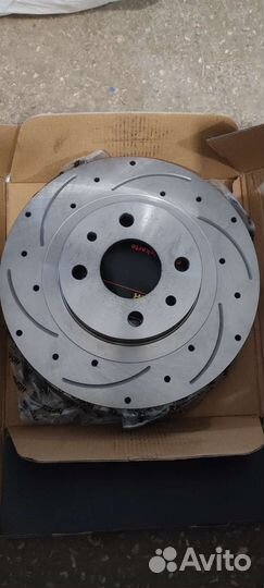 Тормозные диски спорт ваз r14 2110-приора,и т.д