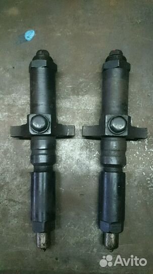 Продаю форсунки сб517-00-1А