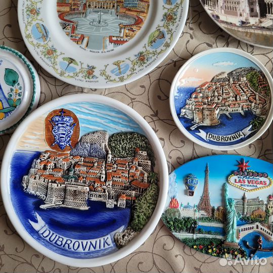 Тарелки настенные из разных стран