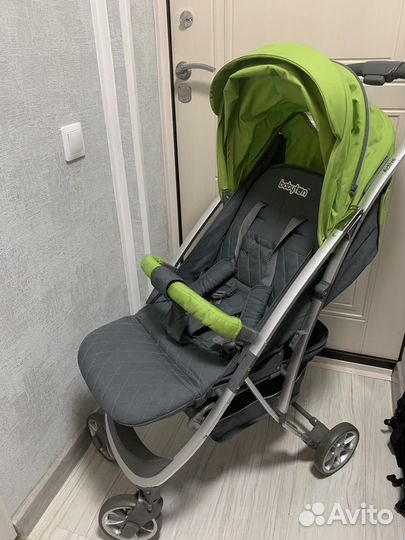 Прогулочная коляска babyton