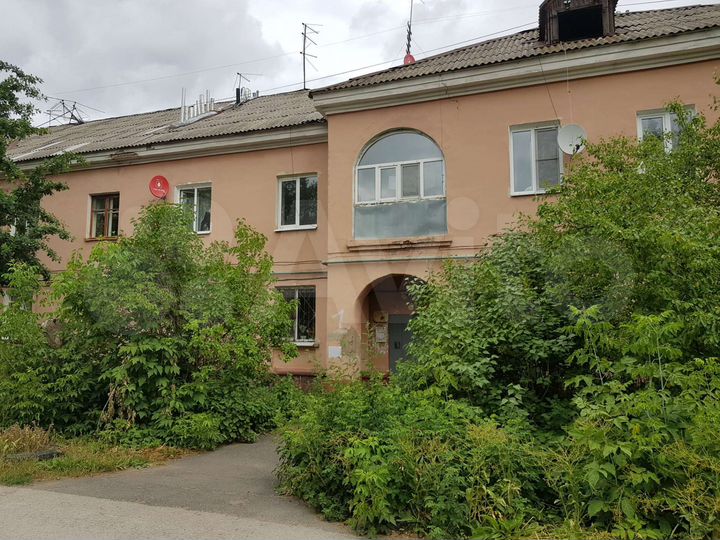 Комната 29 м² в 3-к., 1/2 эт.