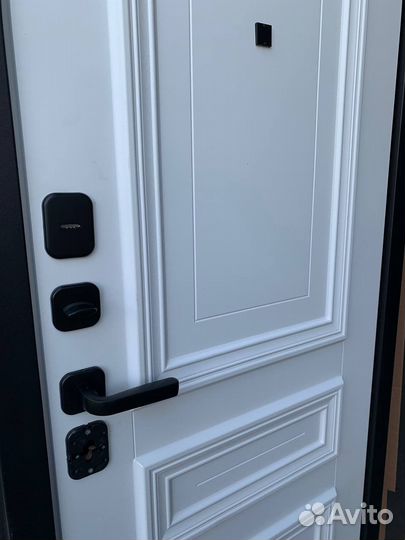 Дверь входная