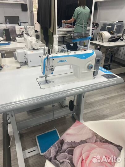 Швейная машинка Jack JK-F4