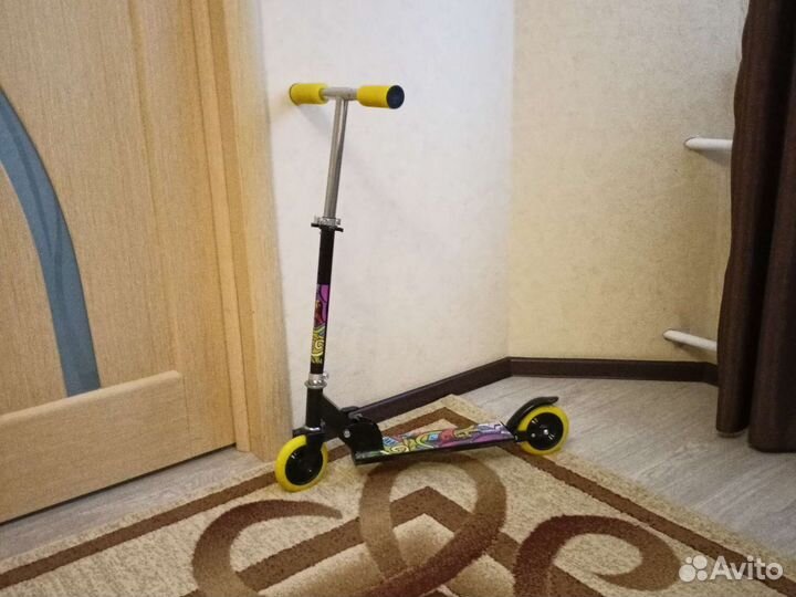 Самокат детский двухколесный бу