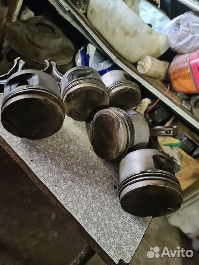 Бмв е34 м50б25 безванос поршни