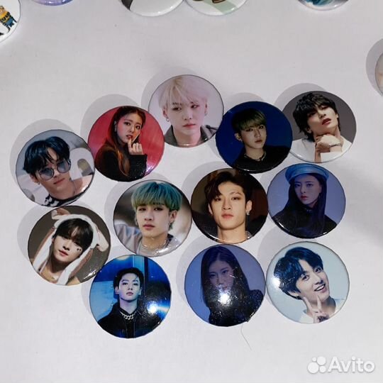 Значки на заказ