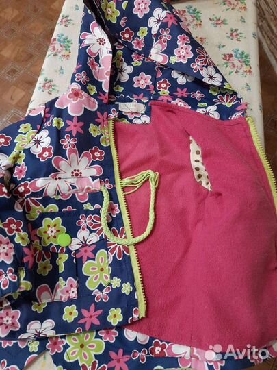 Куртка на девочку ветровка