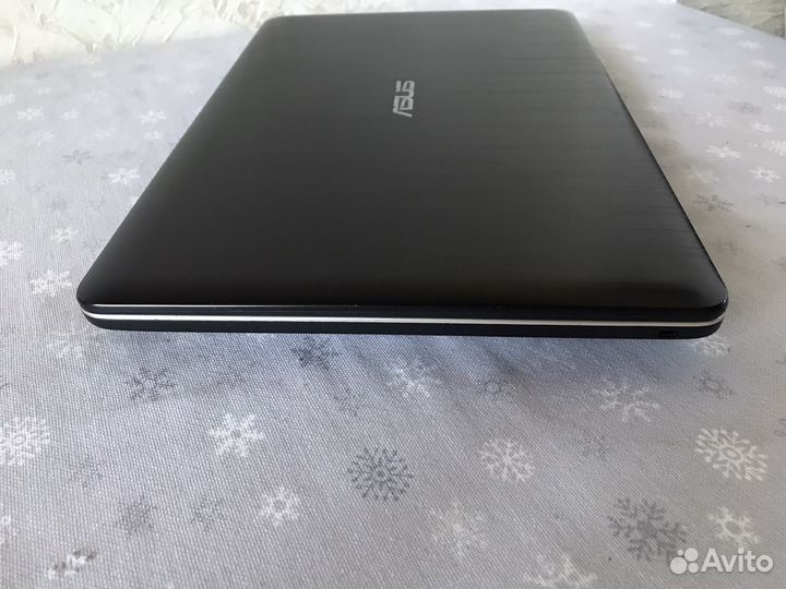 Ноутбук Asus VivoBook X540M