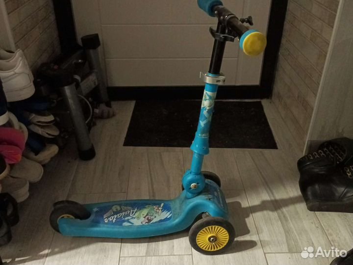 Самокат детский трехколесный бу
