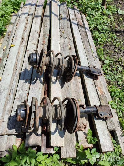 Запчасти на dodge караван 3