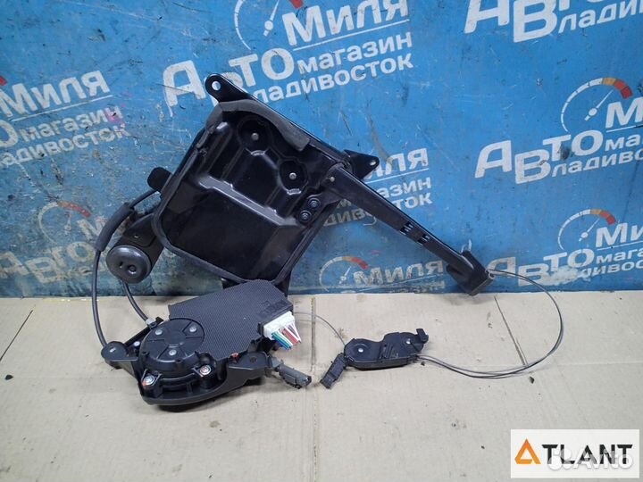 Электропривод двери задний левый toyota noah