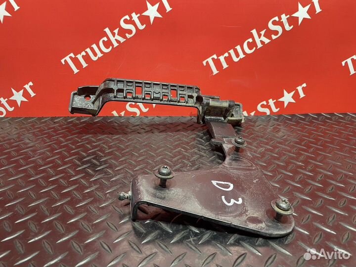 Ручка капота левая Daf XF106