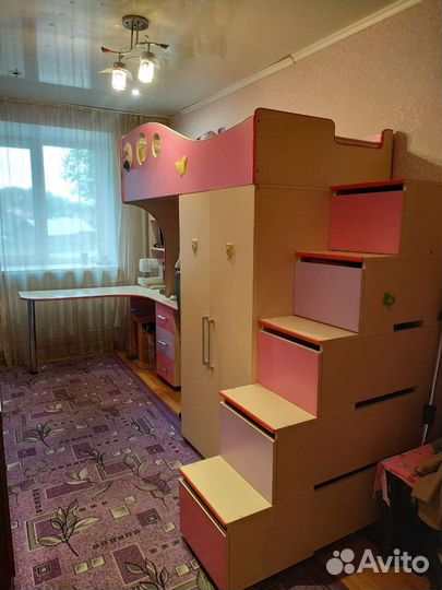 Кровать чердак со столом