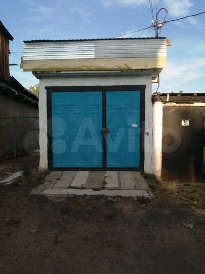 Гараж, > 30 м²