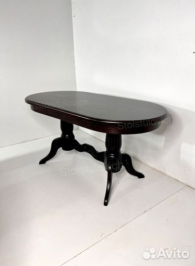 Кухонный стол