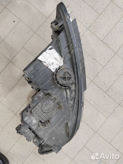 Фара левая - Kia Sorento 2 ксенон