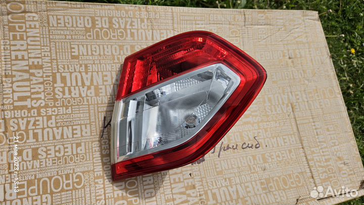 Фонарь задний правый Renault Fluence 2012