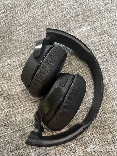 Наушники Skullcandy Riff Wireless On-Ear