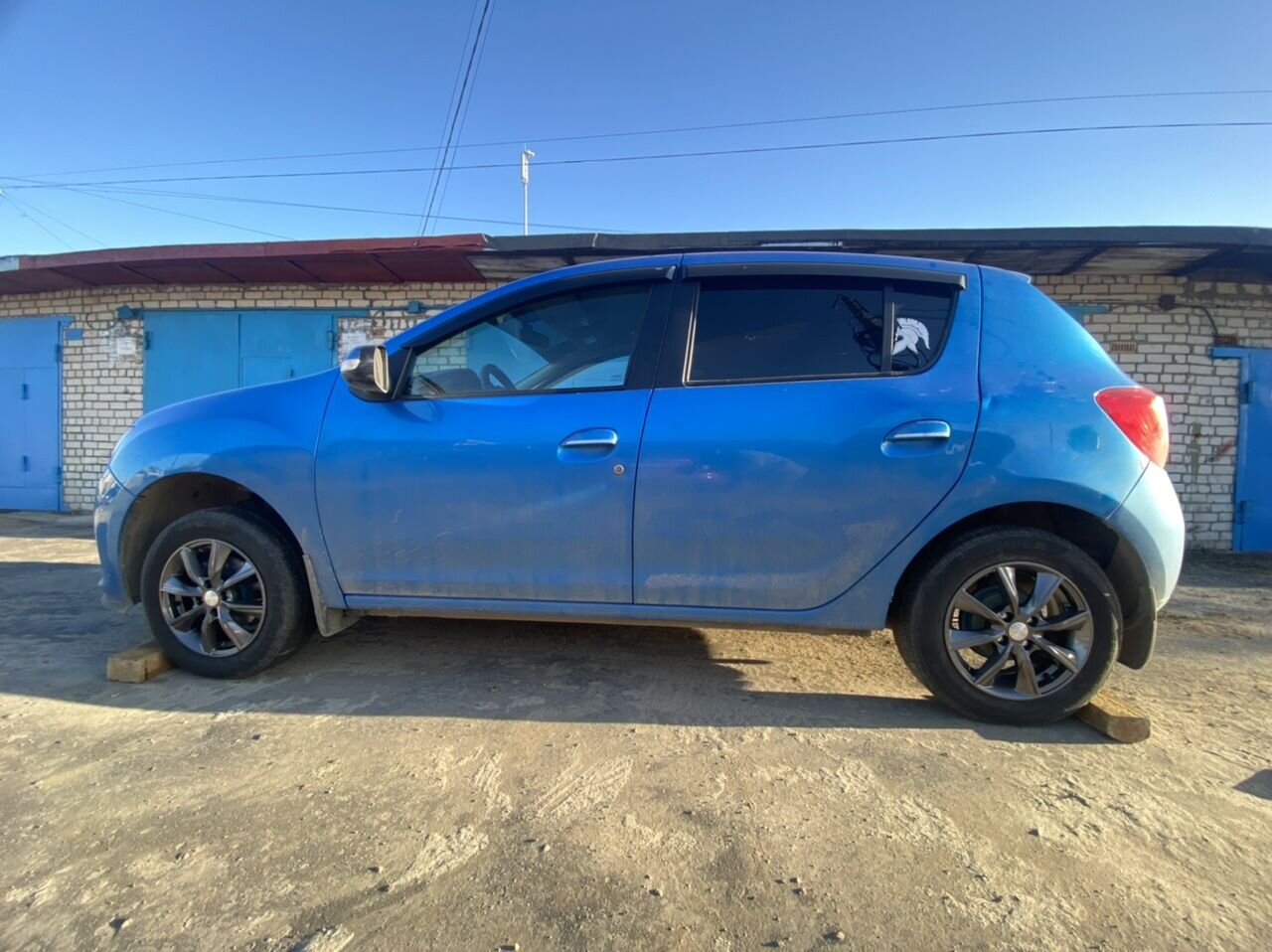 Renault Sandero: фото владельца