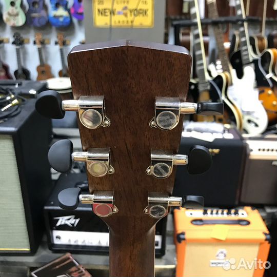 Акустическая гитара Cort Earth100