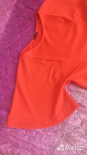 Платье нарядное алого цвета Zara