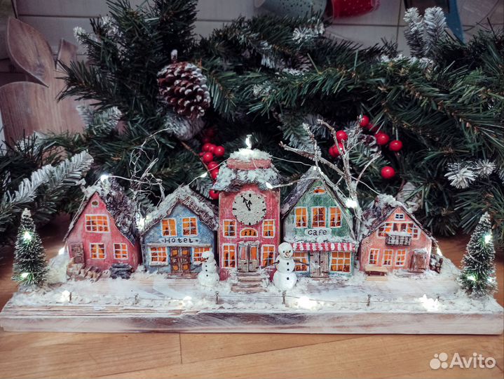 Новогоднее украшение интерьера