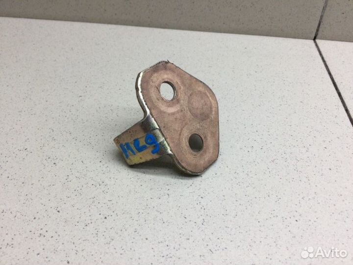 Ответная часть замка двери Renault Megan 1