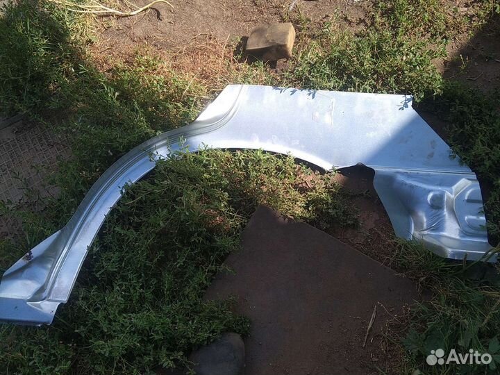 Арка крыла задняя правая Хонда Цивик 6