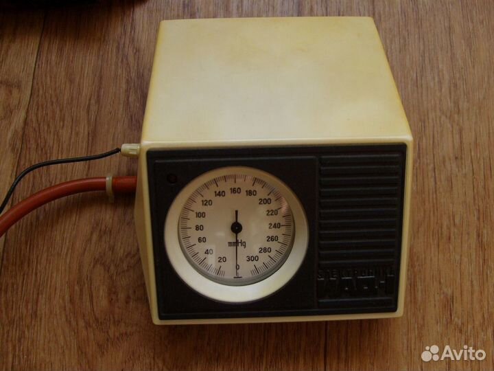 Измеритель артериального давления иад-1