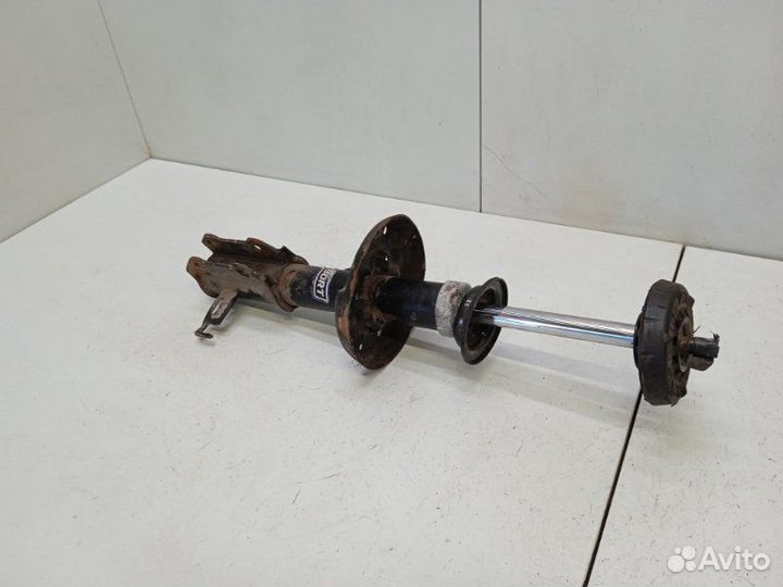 Амортизатор передний правый Opel Astra J 2010-2017