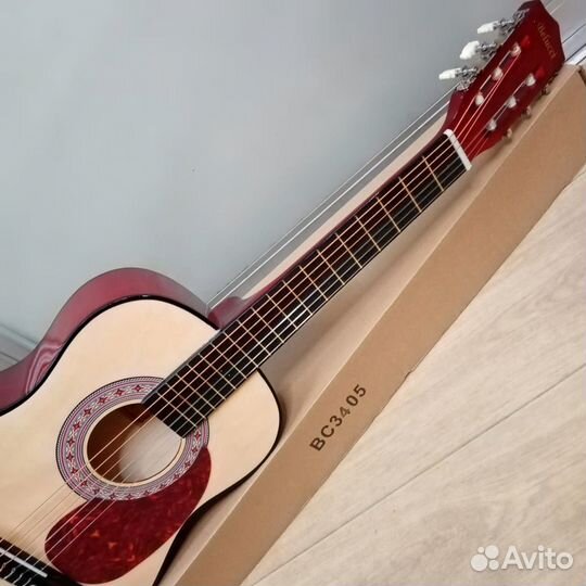 Гитара новая классическая