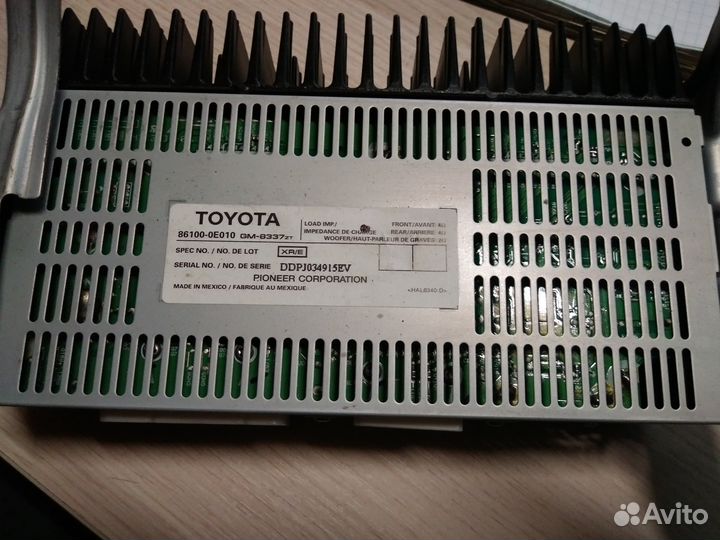 Усилитель аудиосистемы Lexus RX300/330/350