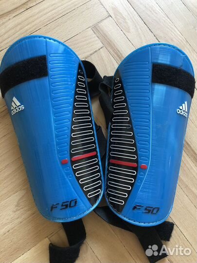 Щитки футбольные adidas