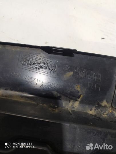 Решетка в бампер правая BMW F16