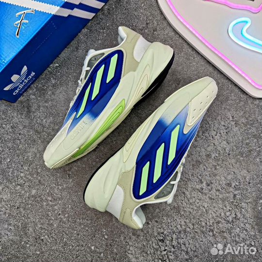 Кроссовки Adidas Новые